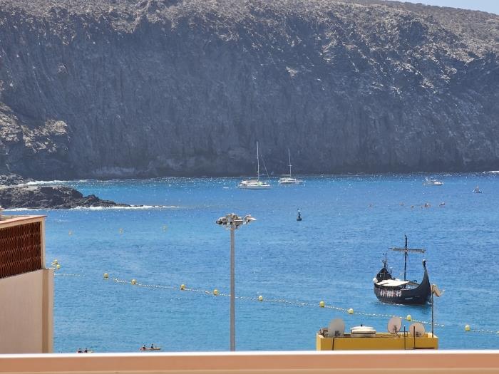 image Coeur de Los Cristianos,Piscine chauffée 2