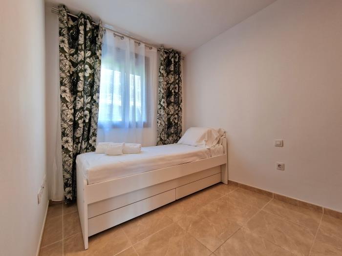 image Las Rocas by the Ocean, Wifi and Sea View 23