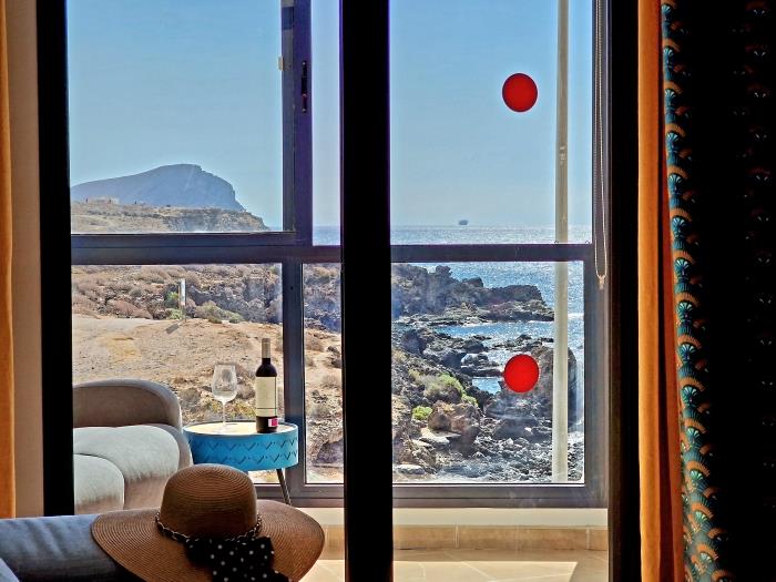 image Las Rocas by the Ocean, Wifi and Sea View 46