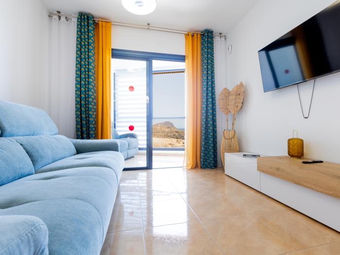 image Las Rocas by the Ocean, Wifi and Sea View 4