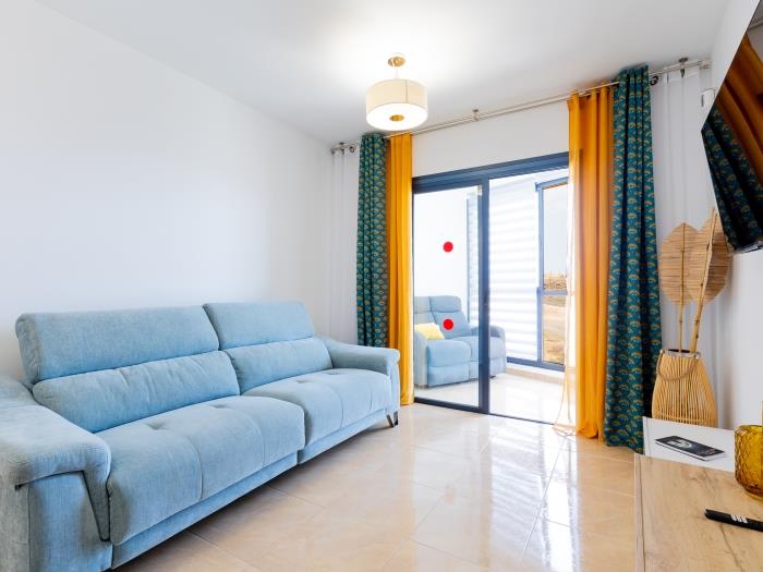 image Las Rocas by the Ocean, Wifi and Sea View 5
