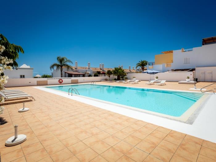 image 8B Albatros Playa Paraíso, elegant and modern apt 6