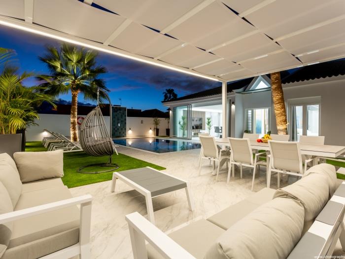 image Villa Nicole wifi private Heated Pool 15