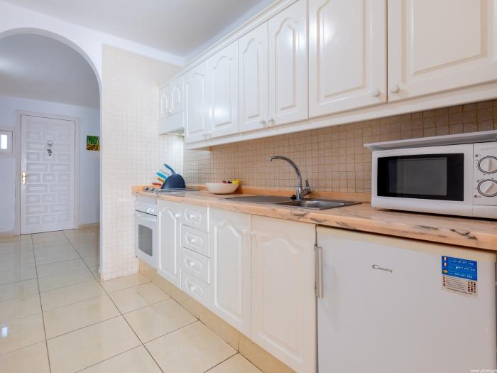 image Paraiso Royal I, Sunny Terrace & Heated Pool 15
