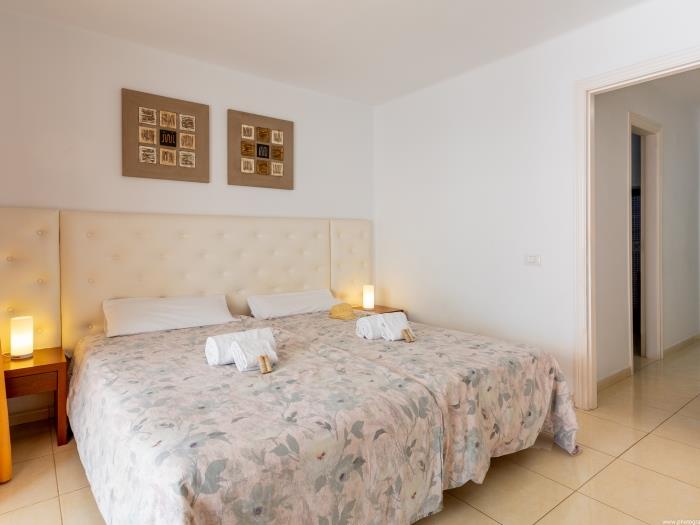image Paraiso Royal I, Sunny Terrace & Heated Pool 19