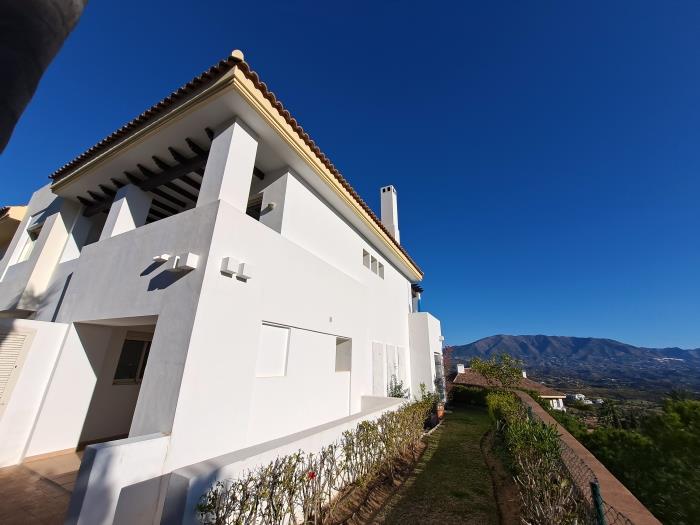image Beautiful townhouse in La Cala Golf 12