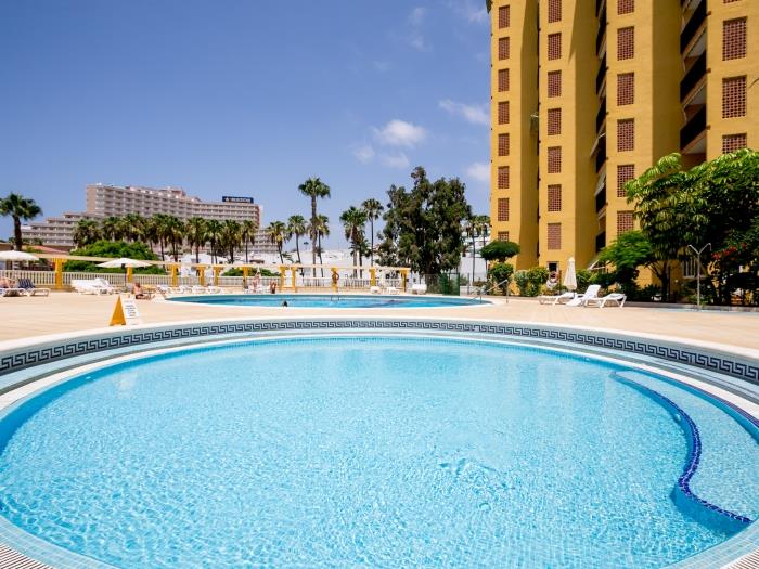 image 41 Copacabana Ocean View & Pool 3
