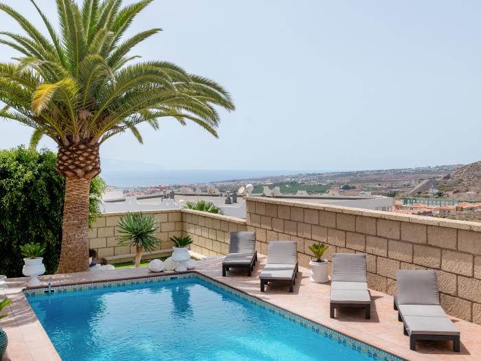 image Enchanting Villa Portocervo Heated Pool Sea view 28
