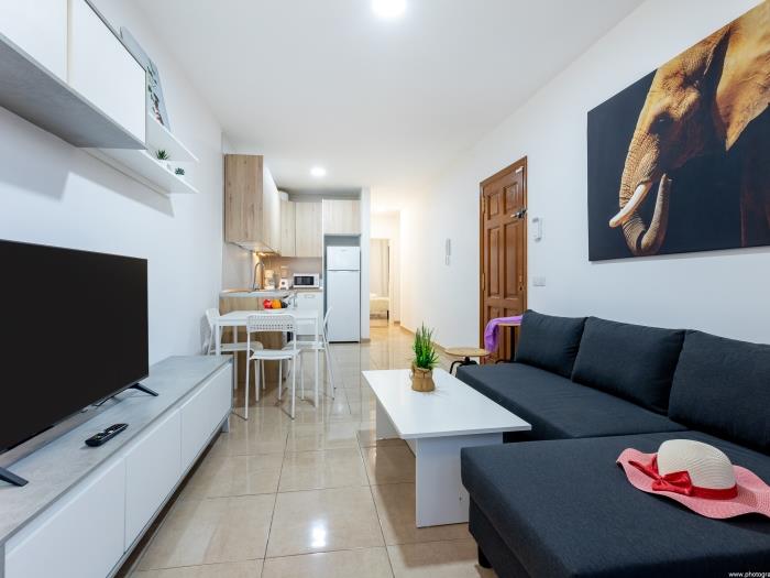 image Charming flat in the centre of Adeje 0