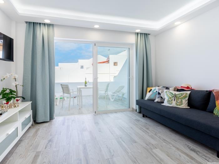 image Estilo y Confort: Marina Primavera 88, ¡Piscina Incluida! 10