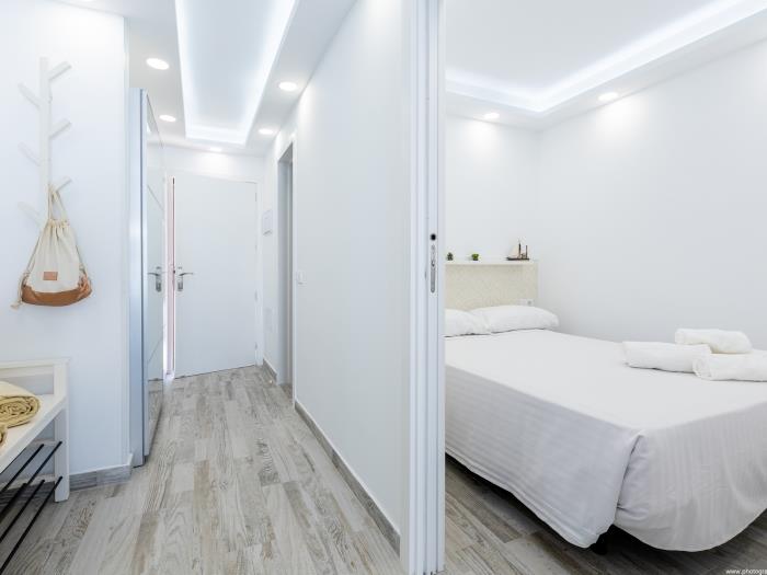image Style and Comfort: Marina Primavera 88, Pool Included! 21