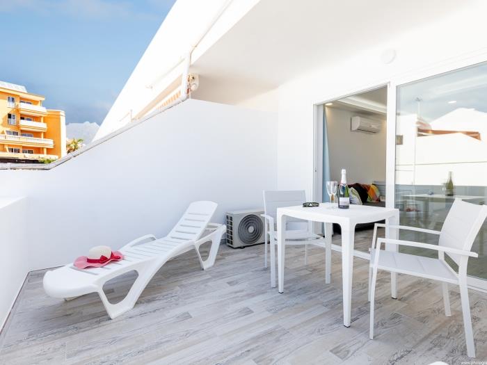 image Estilo y Confort: Marina Primavera 88, ¡Piscina Incluida! 27
