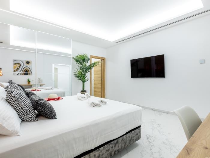 image Villa Michelle private oasis Heated Pool and wifi 30