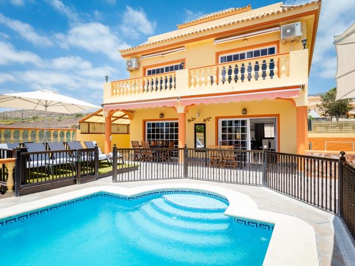 Villa Luna di lusso con piscina privata riscaldata