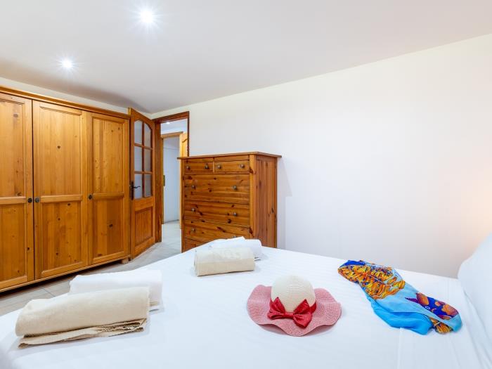 image Luxury Villa Luna with Private Heated Pool 13