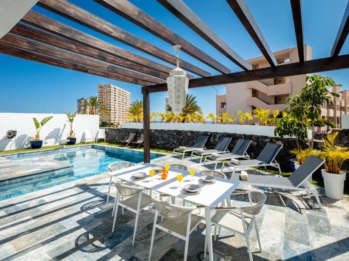 image Enchanting Villa Alma Heated Pool 1