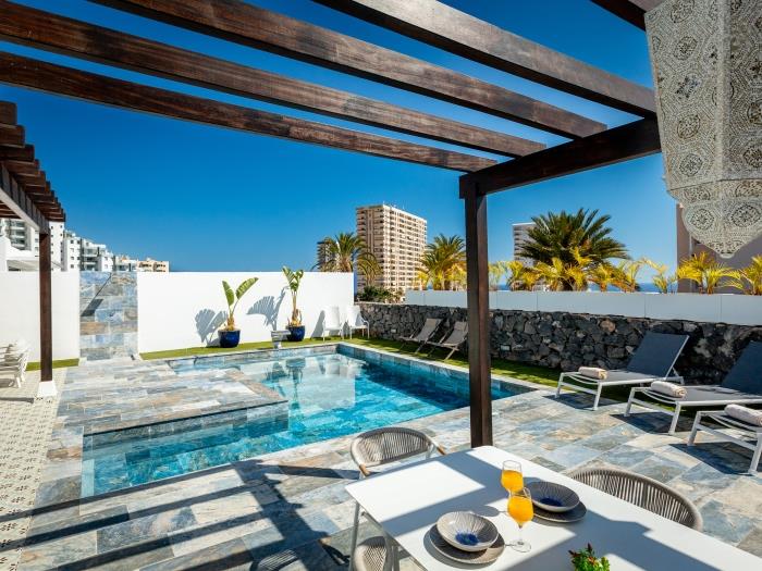 image Enchanting Villa Alma Heated Pool 40