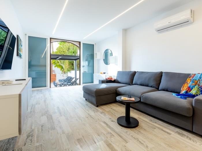 image Stylish 179 Parque Santiago 2, front of the sea, swimming pool 31