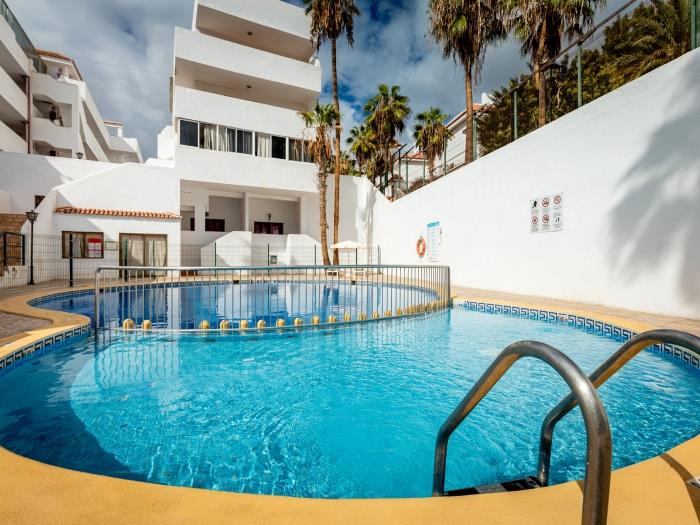 image Cute Parque Cattleya 107 close to the beach 25