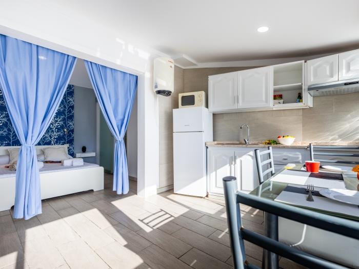 image Alcalá B1 – Amazing Studio with Sea View 8