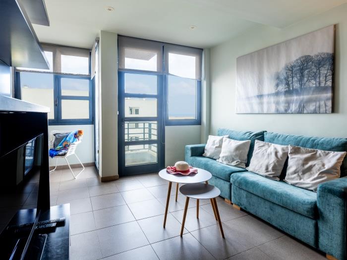 image Beautiful and Luxury 2 bedrooms Capri C5 2