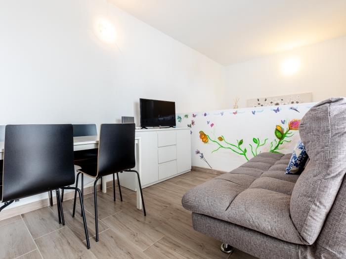 image Frontera Primavera 82 Comfortable Apartment With Pool 2