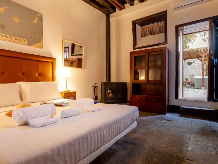 image HOTEL EMBLEMÁTICO DUQUE DE LA TORRE Hibiscus 3 3
