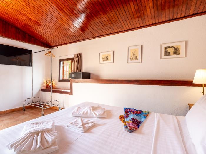 image HOTEL EMBLEMÁTICO DUQUE DE LA TORRE Nispero 7 14
