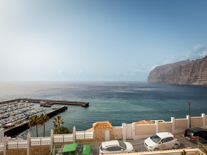 image Buenavista Los Gigantes Amazing view 20