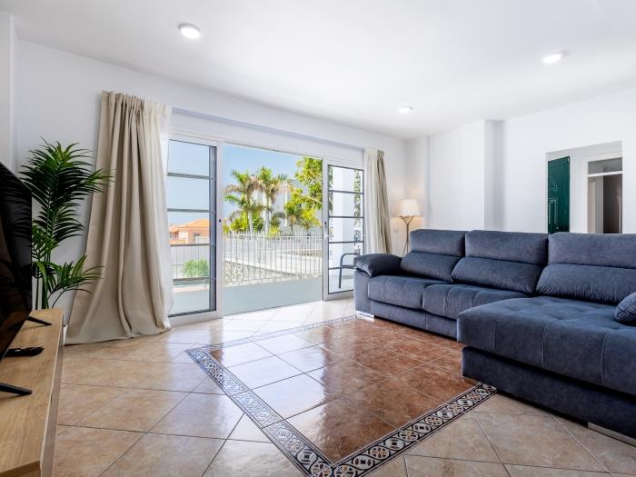 image Stunning new Villa Ocean with private pool 12