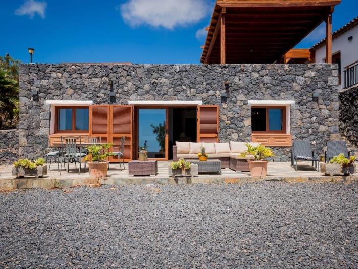 Villa Las Rosas: naturaleza y tranquilidad con vistas al mar