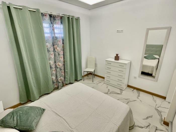 image 3 Island Moderno Apartamento con Wi fi y Piscina 11