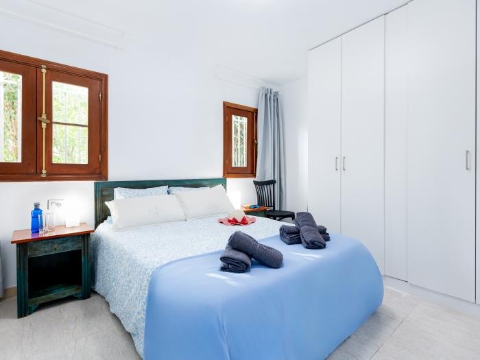 image Bright Las Flores 1L with pool 10