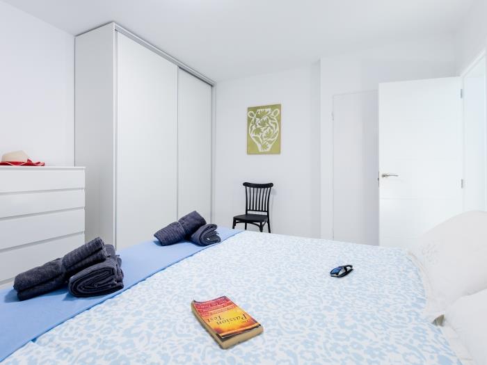 image Bright Las Flores 1L with pool 16