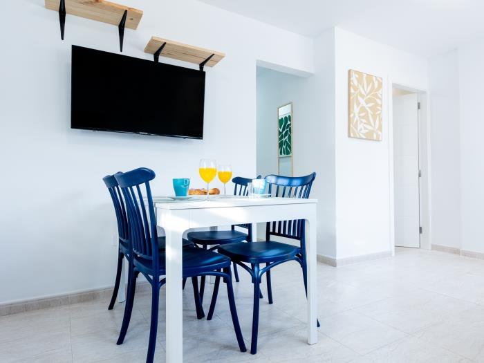 image Bright Las Flores 1L with pool 8