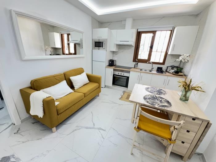 image Cozy Apartment with Wi-Fi-322 1