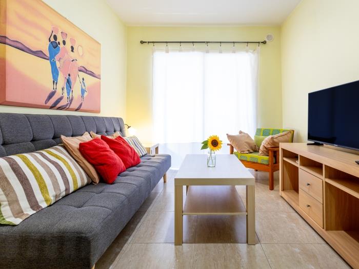 1C Apartamento Abrigos, Wifi y balcón
