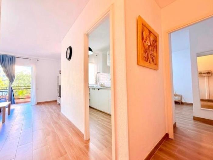 image Cris Sol Heart of Los Cristianos 25