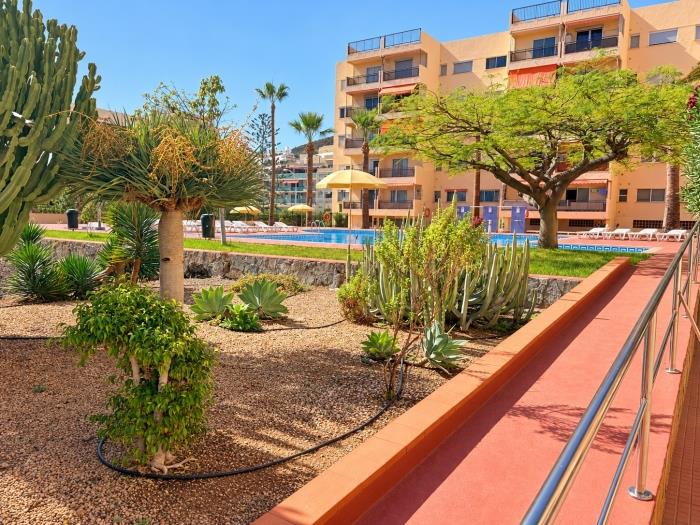 image Cris Sol Heart of Los Cristianos 30