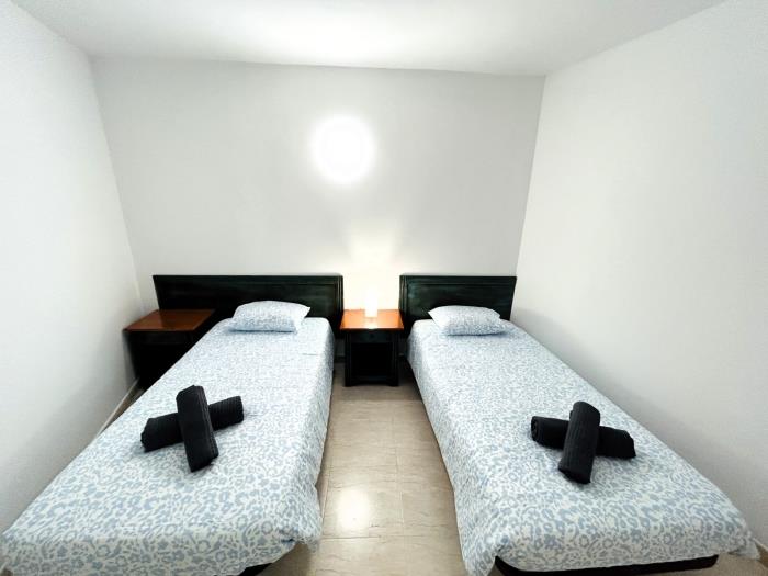 image Serene Las Flores 1G with pool 7
